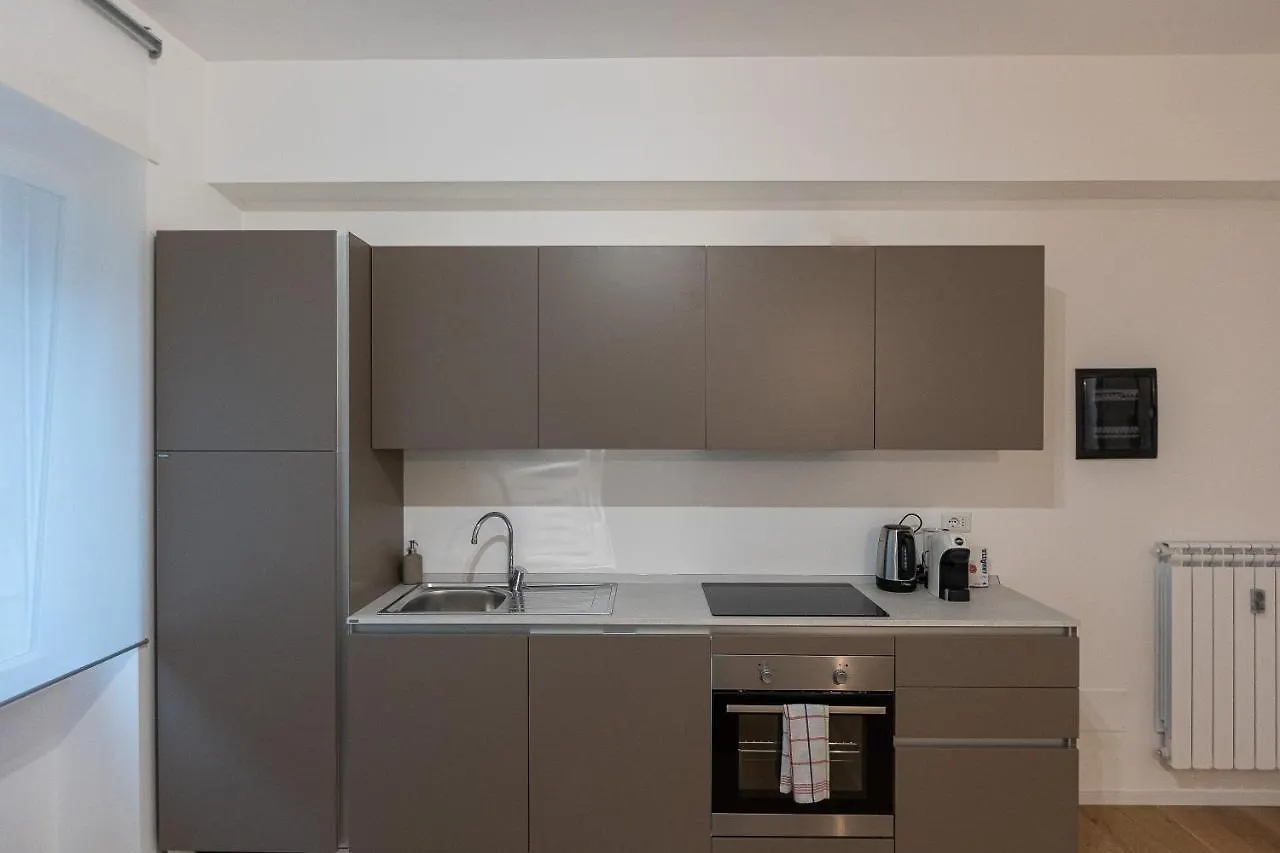 Province Apartment-Rental In Rome Apartment