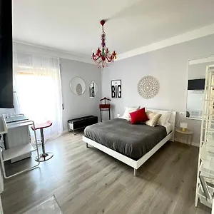 Matilda House Trastevere 8 Posti Letto Roma